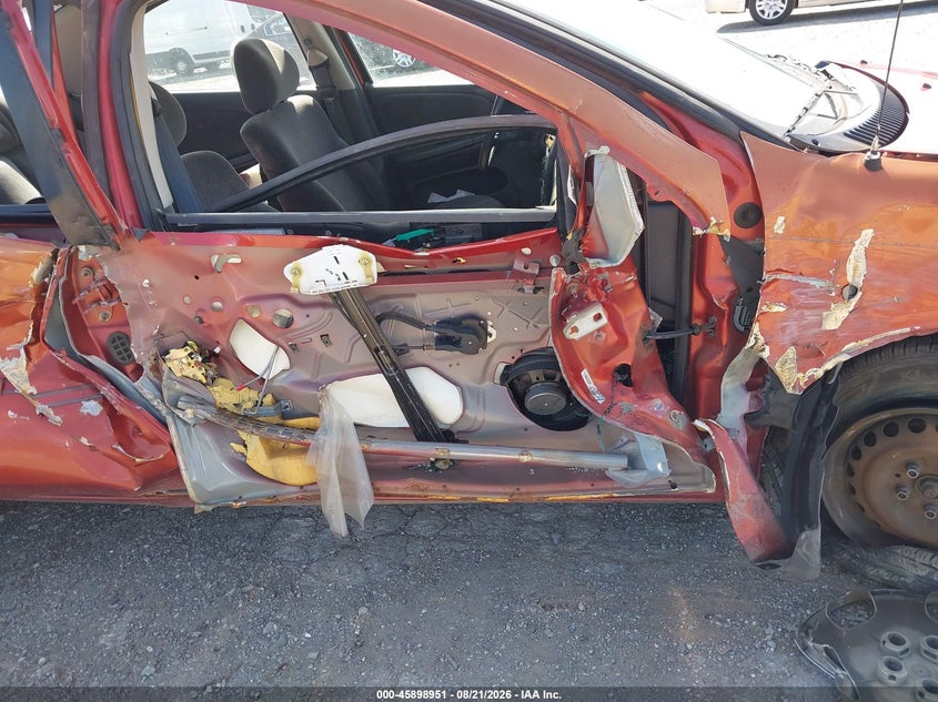 2000 Plymouth Neon VIN 1P3ES46C2YD506068 IAAI salvage auction — RIGHT FRONT, Salvage (Pennsylvania), sold $200 on 2026-09-23 (photo 6)