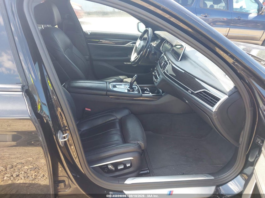2017 BMW 7er VIN WBA7E2C54HG739746 IAAI salvage auction — NORMAL WEAR, Nrc Lienholder Repossession Paperwork (Georgia), sold $5,000 on 2026-09-07 (photo 5)
