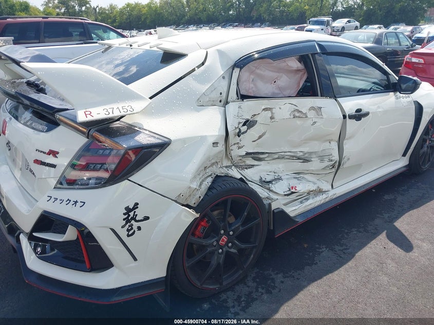 2020 Honda Civic type r VIN SHHFK8G79LU201115 IAAI salvage auction — SIDE, Wait Title, sold $10,200 on 2026-10-08 (photo 6)