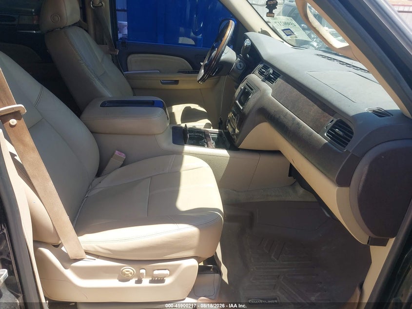 2007 Gmc Yukon VIN 1GKFK63817J400229 IAAI salvage auction — SIDE, Original (Texas), sold $925 on 2026-10-07 (photo 5)