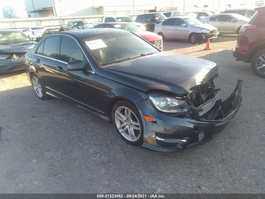 2014 Mercedes-benz C-klasse VIN WDDGF8AB6ER315373 IAAI salvage auction — Front End, Other, sold $4,800 on 2021-12-16 (photo 1)