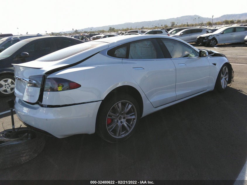 2021 Tesla Model s VIN 5YJSA1E47MF427870 COPART salvage auction — Front & Rear, Salvage Title, sold $23,275 on 2022-06-13 (photo 4)