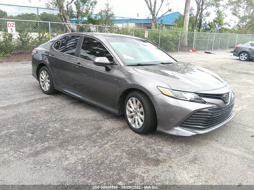 2018 Toyota Camry VIN 4T1B11HK5JU668450 IAAI salvage auction — Unknown, Other, sold $13,125 on 2022-11-28 (photo 1)