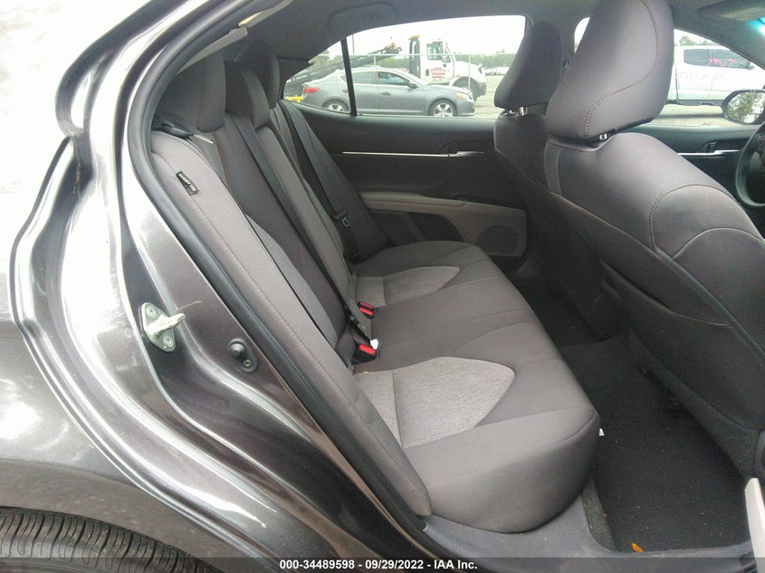 2018 Toyota Camry VIN 4T1B11HK5JU668450 IAAI salvage auction — Unknown, Other, sold $13,125 on 2022-11-28 (photo 8)