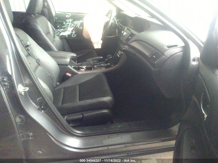 2016 Honda Accord VIN 1HGCR2F56GA220203 IAAI salvage auction — Front End, Clean, sold $4,075 on 2023-01-17 (photo 5)