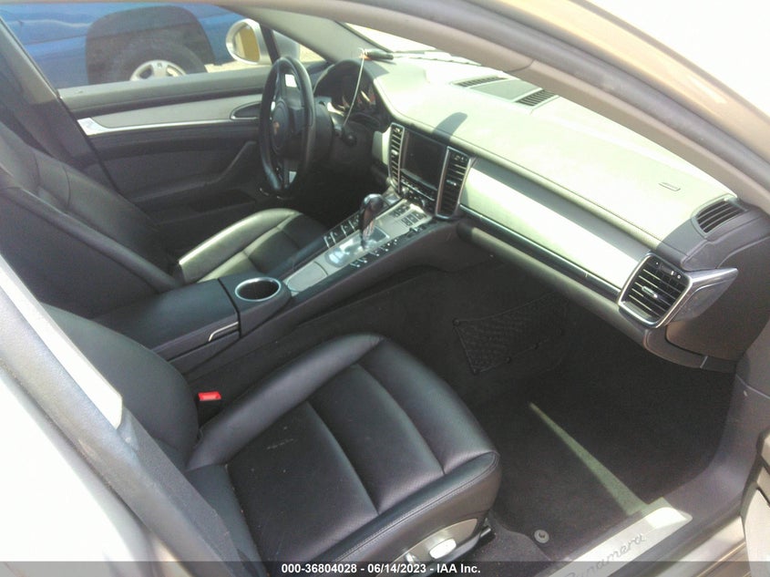 2011 Porsche Panamera VIN WP0AA2A75BL011151 IAAI salvage auction — Engine Damage, Other, sold $4,675 on 2023-07-27 (photo 5)