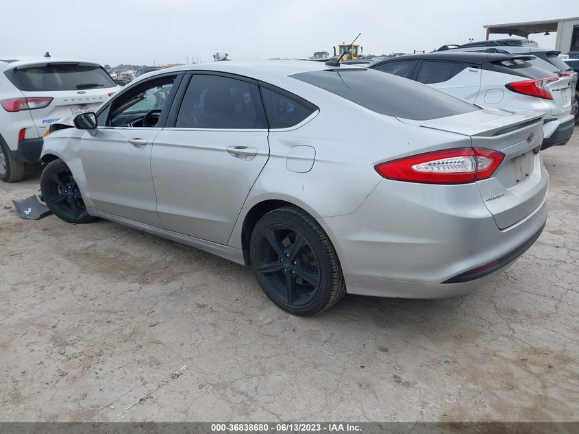 2016 Ford Fusion VIN 3FA6P0H7XGR382433 COPART salvage auction — Left Front, Salvage Title, sold $1,025 on 2023-10-16 (photo 3)