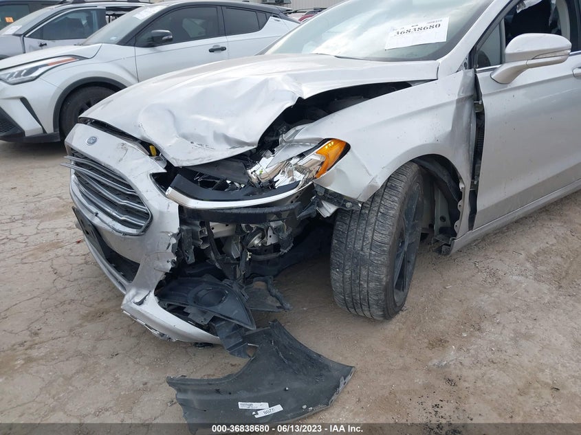 2016 Ford Fusion VIN 3FA6P0H7XGR382433 COPART salvage auction — Left Front, Salvage Title, sold $1,025 on 2023-10-16 (photo 6)