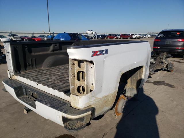 2017 Chevrolet Silverado VIN 3GCUKREC7HG285273 COPART salvage auction — Stripped, Other, sold $4,100 on 2022-05-05 (photo 4)