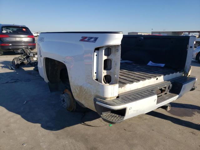 2017 Chevrolet Silverado VIN 3GCUKREC7HG285273 COPART salvage auction — Stripped, Other, sold $4,100 on 2022-05-05 (photo 3)
