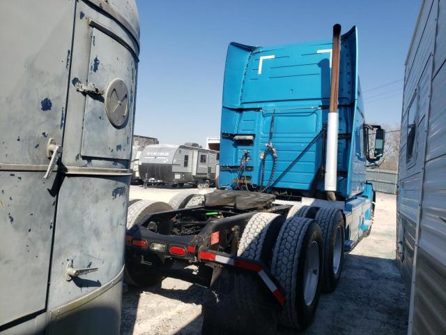 2014 Volvo Vn VIN 4V4N99EH4EN167443 COPART salvage auction — Unknown, Other, sold $7,100 on 2025-09-02 (photo 4)