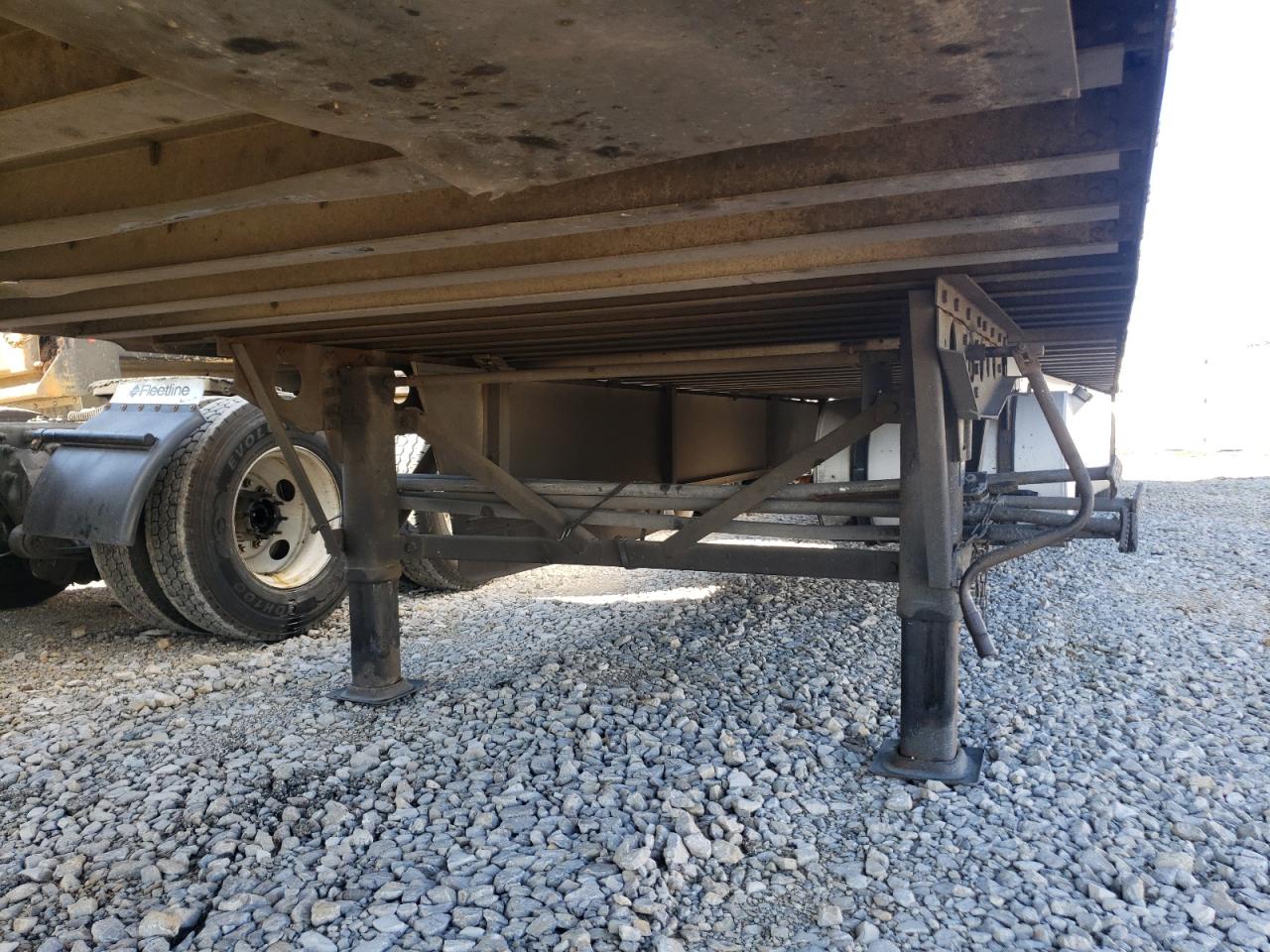 2013 Waba 53' reefer VIN 1JJV532B4DL765408 COPART salvage auction — Rollover, NE - CERT OF TITLE-SALVAGE, sold $2,450 on 2026-05-07 (photo 8)