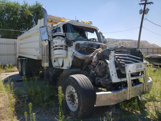 1999 Mack 600 rd600 VIN 1M2P324C8XM045904 COPART salvage auction — FRONT END, SC, sold $2 on 2026-08-06 (photo 1)