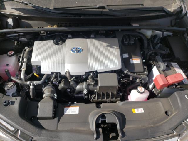 2020 Toyota Prius VIN JTDKARFU4L3122562 COPART salvage auction — Side, Salvage, sold $8,600 on 2021-04-13 (photo 7)