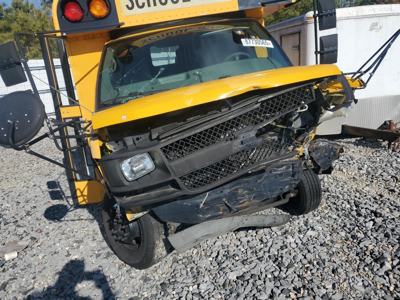 2011 Chevrolet Bus VIN 1GB9G5A60A1110548 COPART salvage auction — Front End, MS - CERTIFICATE OF TITLE - JUNK, sold $450 on 2026-07-09 (photo 9)