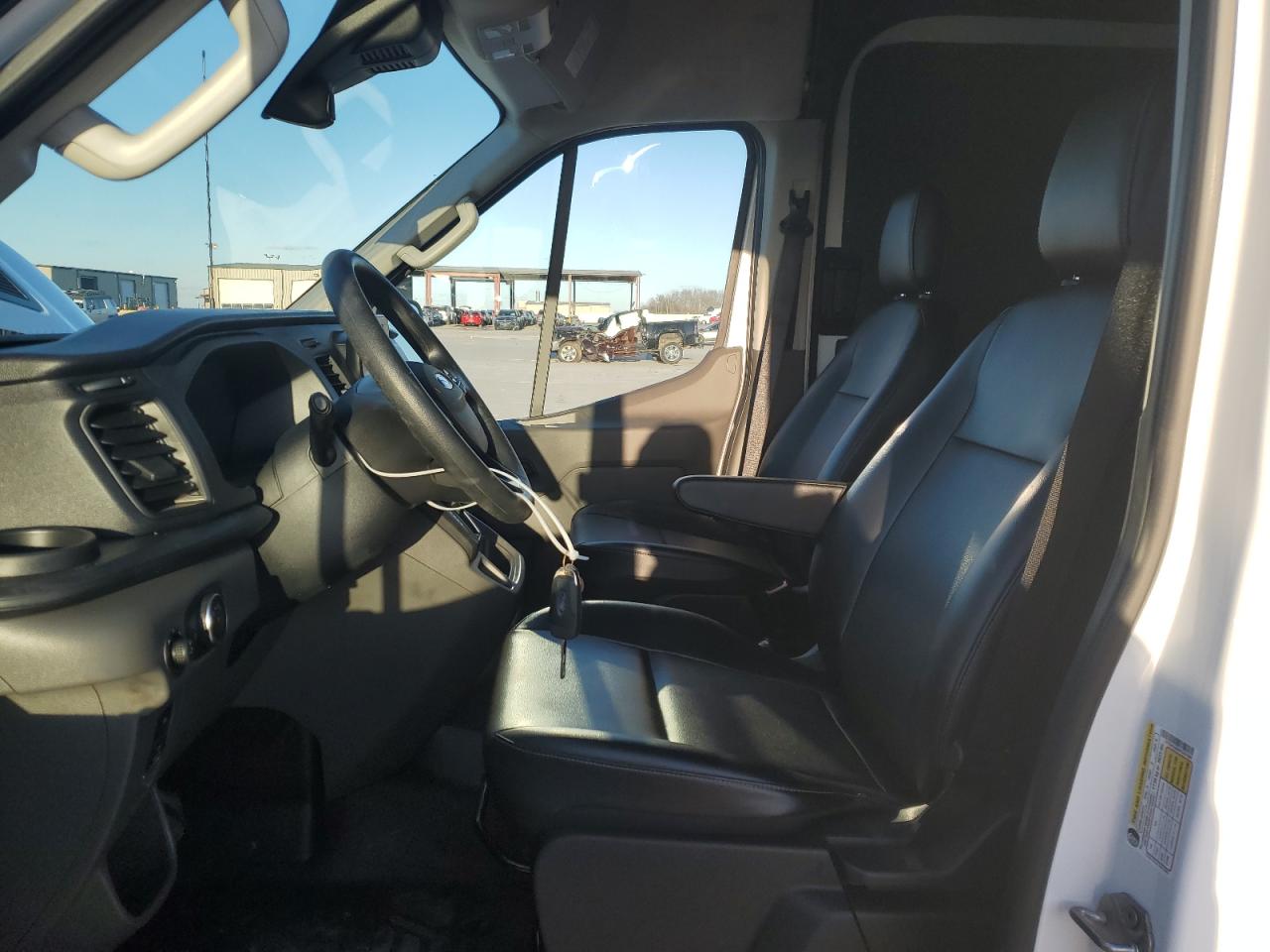 2023 Ford Transit VIN 1FTBW3X89PKA01098 COPART salvage auction — Front End, PA - CERTIFICATE OF SALVAGE (P), sold $30,500 on 2025-07-21 (photo 7)