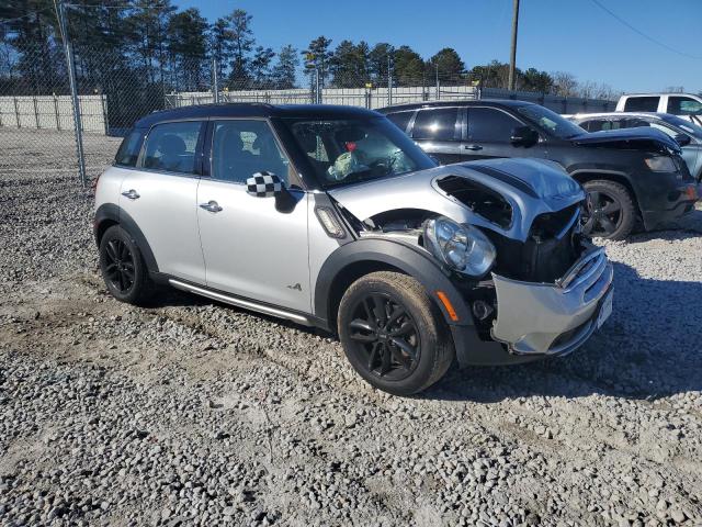 2016 Mini Cooper VIN WMWZC5C53GWU21864 COPART salvage auction — FRONT END, Salvage Title, sold $650 on 2026-09-03 (photo 4)