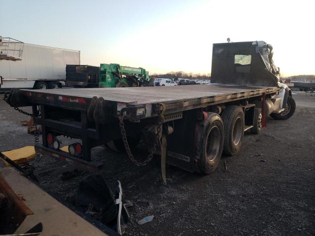 2019 Peterbilt 567 VIN 1NPCX4EXXKD619733 COPART salvage auction — ROLLOVER, TN - SALVAGE CERTIFICATE, sold $20,300 on 2026-07-30 (photo 4)