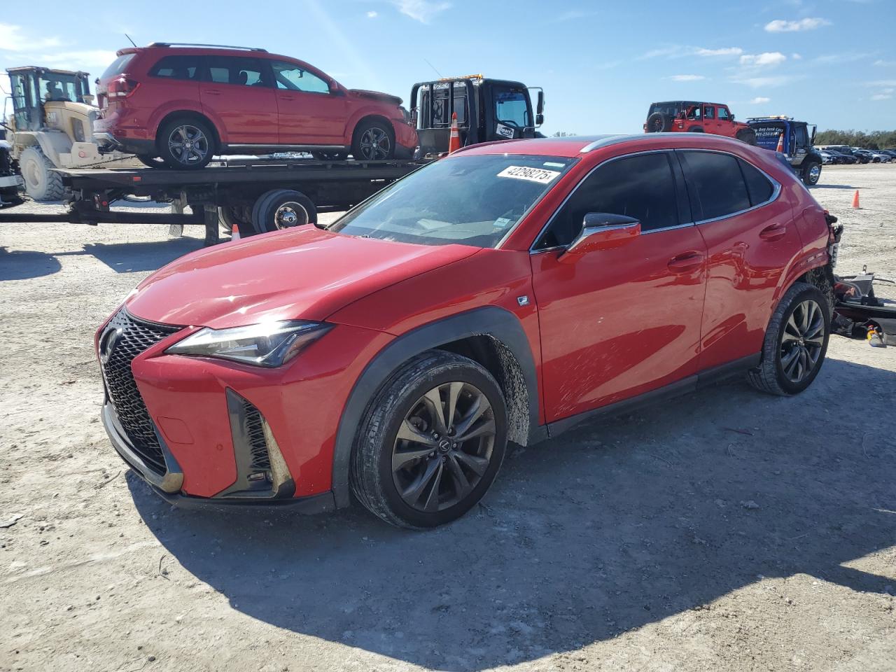 2019 LEXUS UX 200 VIN JTHY3JBH0K2000699 — COPART salvage auction photo