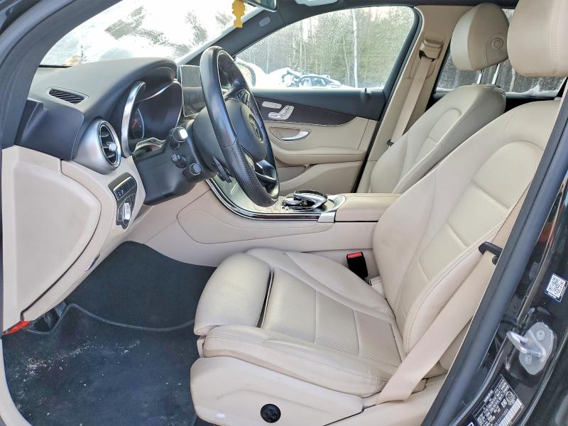2019 Mercedes-benz Glc VIN WDC0G4KB1KV174886 COPART salvage auction — MINOR DENT/SCRATCHES, On - Permit Irrepairable, sold $800 on 2026-07-30 (photo 7)