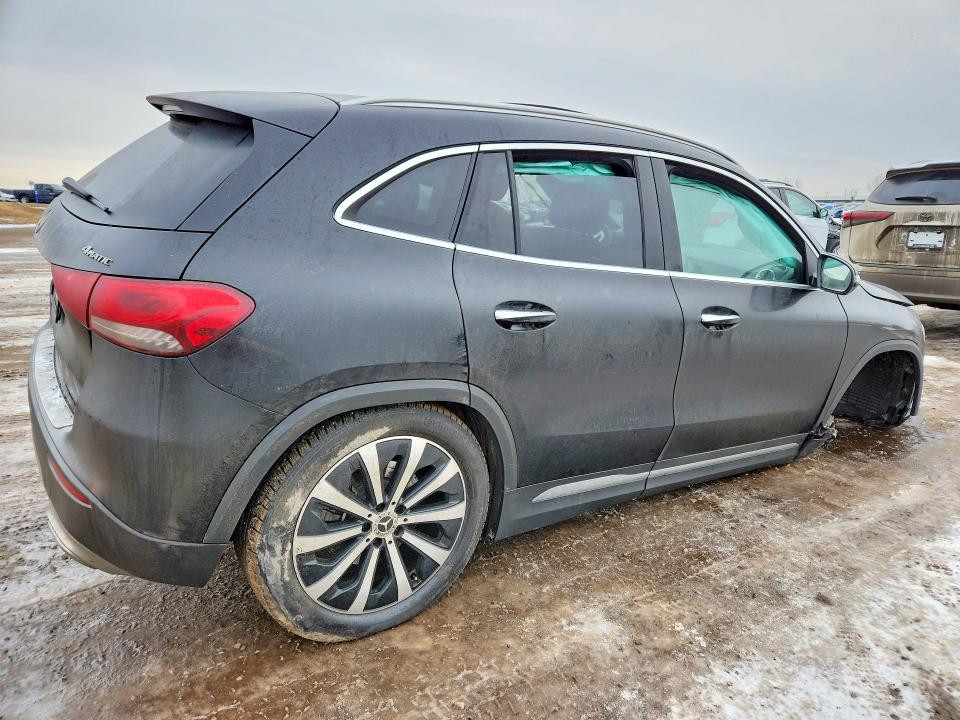 2022 Mercedes-benz Gla-klasse VIN W1N4N4HB6NJ390614 COPART salvage auction — SIDE, Salvage Title, sold $2,500 on 2026-07-14 (photo 3)