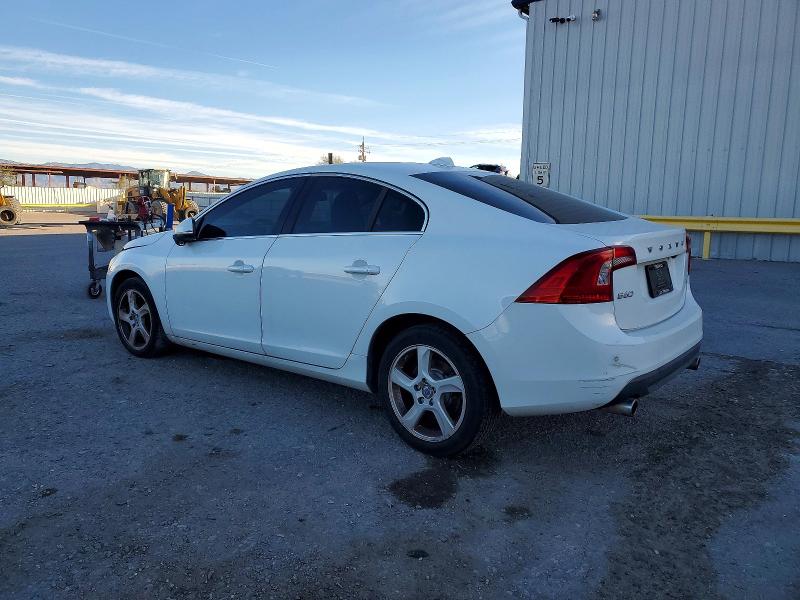 2013 Volvo S60 VIN YV1612FHXD2188630 COPART salvage auction — NORMAL WEAR, Salvage Title, sold $175 on 2026-07-24 (photo 2)