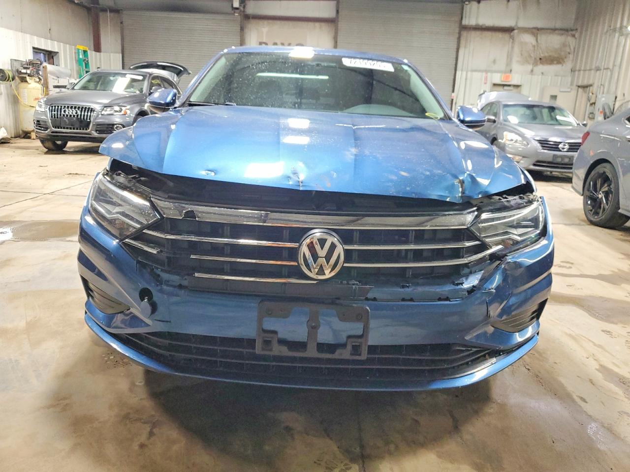 2020 Volkswagen Jetta VIN 3VWC57BUXLM102184 COPART salvage auction — Front End, IL - SALVAGE CERTIFICATE, sold $3,900 on 2026-06-30 (photo 5)