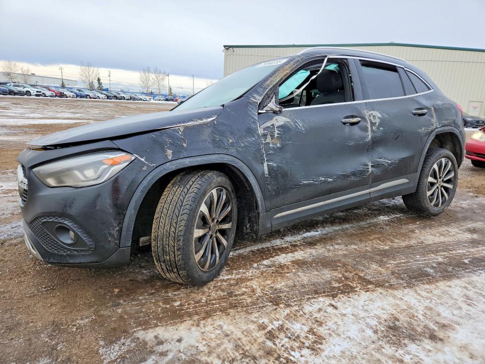 2022 Mercedes-benz Gla-klasse VIN W1N4N4HB6NJ390614 COPART salvage auction — SIDE, Salvage Title, sold $2,500 on 2026-07-14 (photo 1)