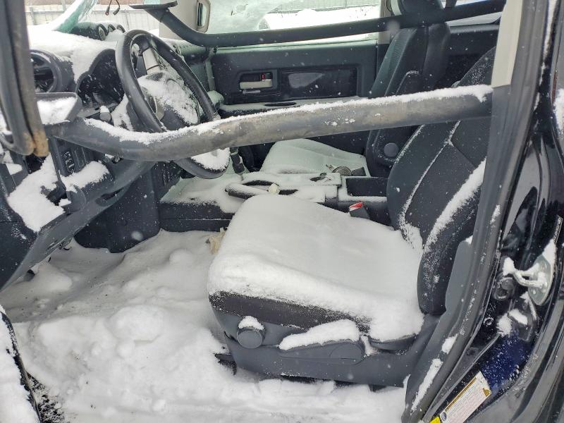2007 Toyota Fj cruiser VIN JTEBU11F870067280 COPART salvage auction — ROLLOVER, Mi - Certificate Of Title, sold $2,600 on 2026-07-15 (photo 7)