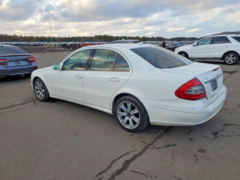 2009 Mercedes-benz E-class VIN WDBUF87X19B418763 COPART salvage auction — REAR END, Ny - Mv907A-Parts Only, sold $400 on 2026-07-15 (photo 2)
