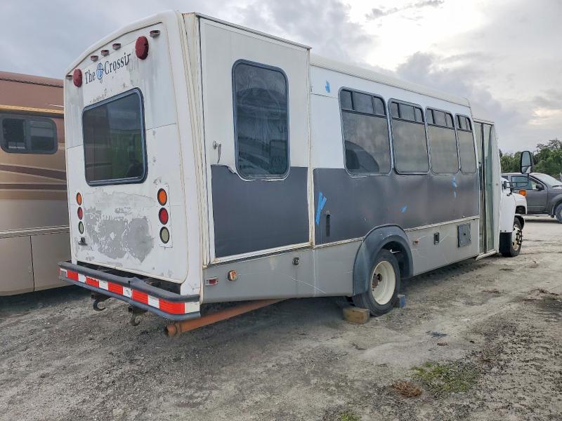 2006 Chevrolet VIN 1GBE5V1G26F404315 COPART salvage auction — MECHANICAL, Fl - Certificate Of Title (P), sold $750 on 2026-09-16 (photo 4)