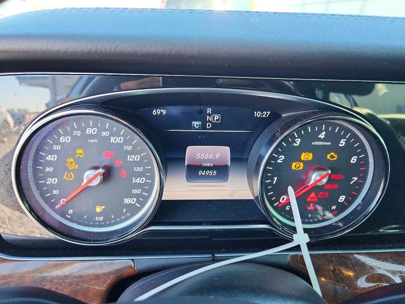 2017 Mercedes-benz E-klasse VIN WDDZF4JB8HA102333 COPART salvage auction — ALL OVER, Salvage Title, sold $2,500 on 2026-08-07 (photo 9)