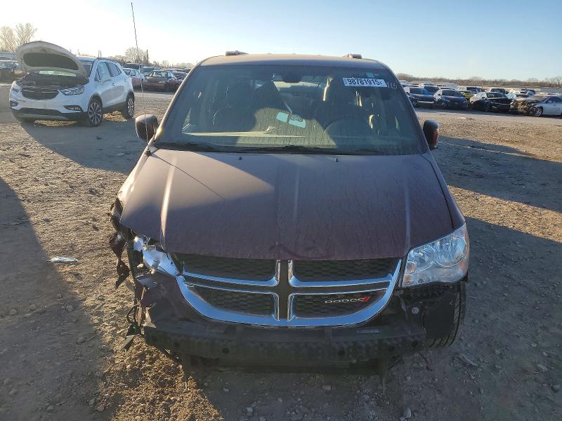 2019 Dodge Caravan VIN 2C4RDGCG2KR608236 COPART salvage auction — REAR END, Mo - Salvage Certificate Of Title, sold $100 on 2026-07-02 (photo 5)