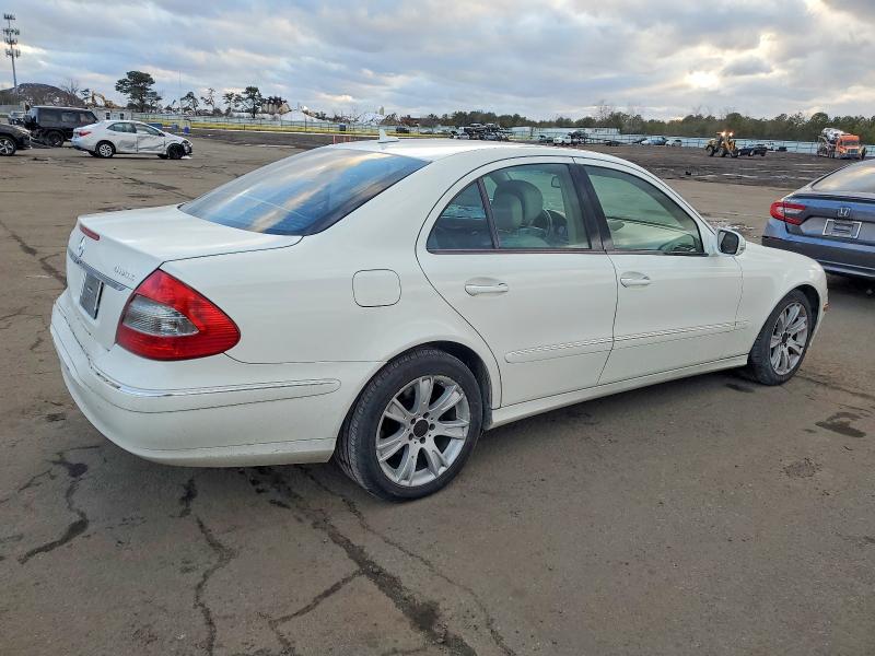 2009 Mercedes-benz E-class VIN WDBUF87X19B418763 COPART salvage auction — REAR END, Ny - Mv907A-Parts Only, sold $400 on 2026-07-15 (photo 3)