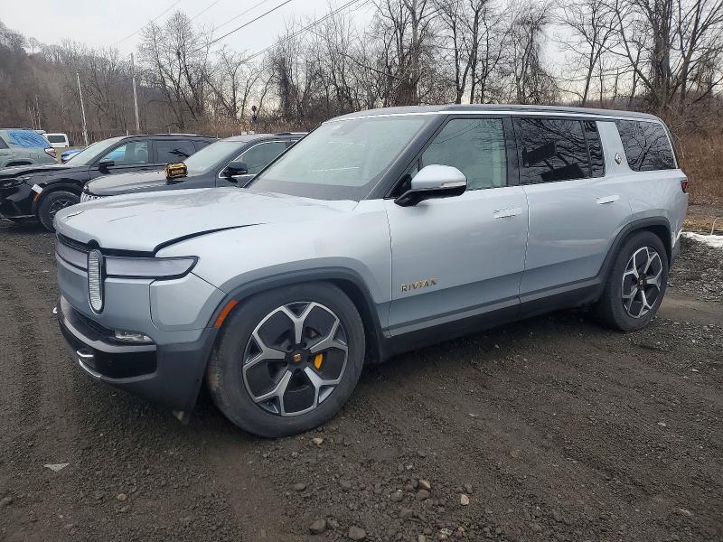 2023 Rivian R1s VIN 7PDSGABA2PN006517 — COPART salvage auction photo