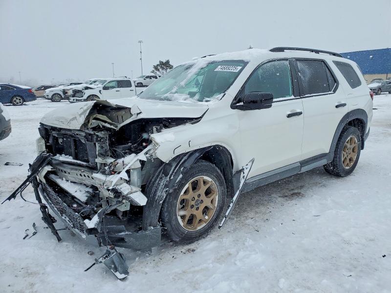 2024 Honda Pilot VIN 5FNYG1H62RB029236 COPART salvage auction — FRONT END, MI - CERT OF TITLE-SALVAGE VEHICLE, sold $11,500 on 2026-07-24 (photo 1)
