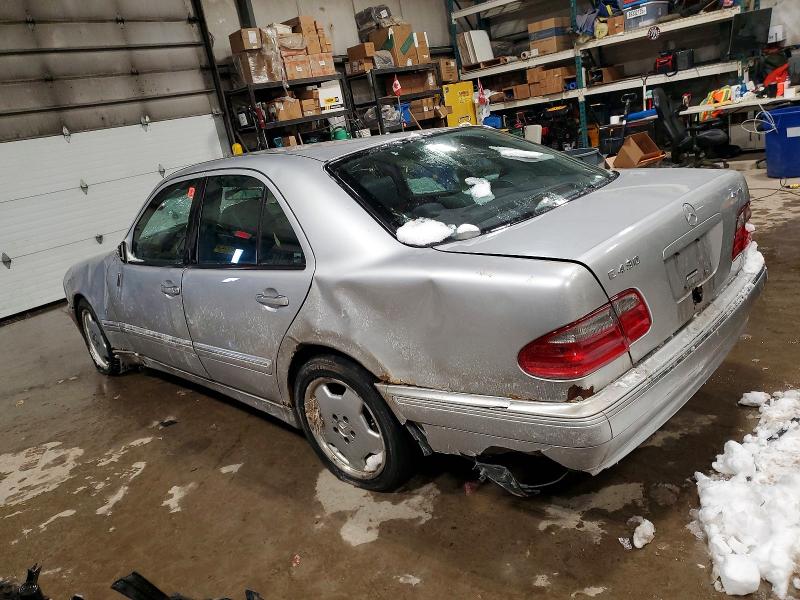2000 Mercedes-benz E-class VIN WDBJF83J7YX040423 COPART salvage auction — ALL OVER, On - Permit No Brand - Unfit, sold $350 on 2026-07-09 (photo 2)