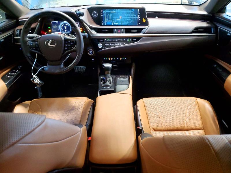 2021 Lexus ES VIN 58AB21B19MU012973 COPART salvage auction — SIDE, Salvage Title, sold $20,100 on 2026-07-09 (photo 8)