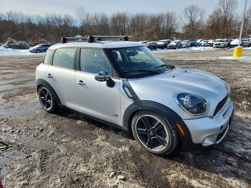 2013 Mini Cooper VIN WMWZC5C53DWM16157 COPART salvage auction — FRONT END, Vt - Certificate Of Title, sold $2,500 on 2026-07-31 (photo 4)