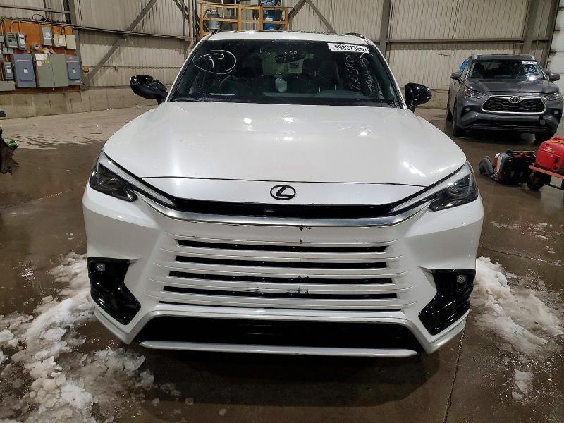 2024 Lexus Tx VIN 5TDABAB69RS003723 COPART salvage auction — VANDALISM, On - Permit No Brand - Unfit, sold $40,250 on 2026-08-25 (photo 5)