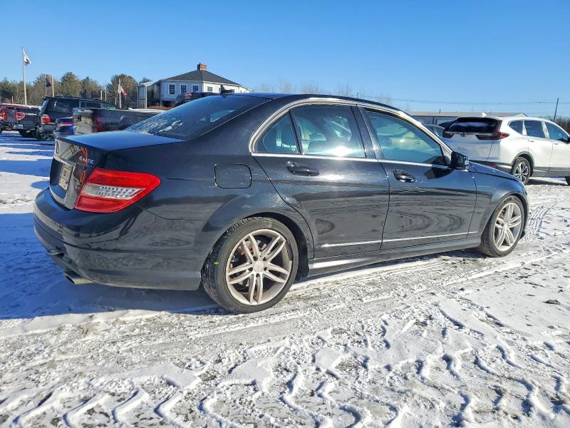 2011 Mercedes-benz C-klasse VIN WDDGF8BB8BR156205 COPART salvage auction — FRONT END, Co - Bill Of Sale-Parts Only, sold $375 on 2026-07-23 (photo 3)