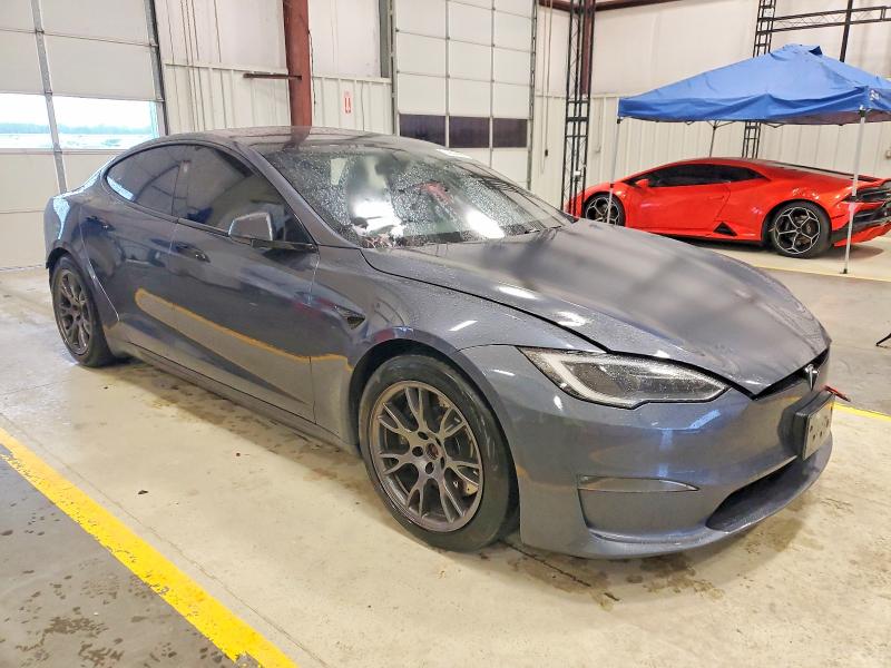 2023 Tesla Model s VIN 5YJSA1E52PF523158 COPART salvage auction — REAR END, TX - SALVAGE VEHICLE TITLE, sold $7,200 on 2026-07-30 (photo 4)