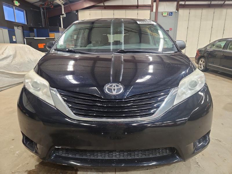 2015 Toyota Sienna VIN 5TDJK3DC3FS119364 COPART salvage auction — MINOR DENT/SCRATCHES, Me - Certificate Of Title, sold $6,900 on 2026-07-30 (photo 5)