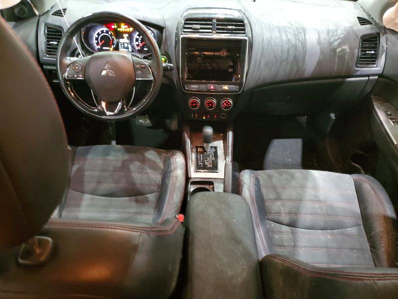 2022 Mitsubishi Outlander VIN JA4ARUAU3NU009353 COPART salvage auction — ROLLOVER, Salvage Title, sold $550 on 2026-07-22 (photo 8)