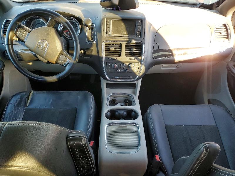 2019 Dodge Caravan VIN 2C4RDGCG2KR608236 COPART salvage auction — REAR END, Mo - Salvage Certificate Of Title, sold $100 on 2026-07-02 (photo 8)
