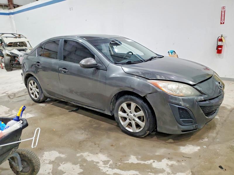 2011 Mazda 3 VIN JM1BL1VG7B1419035 COPART salvage auction — SIDE, KY - CERT OF TITLE-SALVAGE, sold $150 on 2026-07-22 (photo 4)