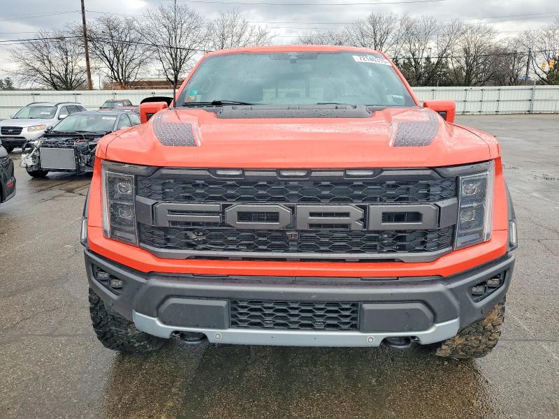 2022 Ford F-150 lightning VIN 1FTFW1RG7NFA86927 COPART salvage auction — Side, OH - CERT OF TITLE-SALVAGE, sold $38,000 on 2026-02-18 (photo 5)