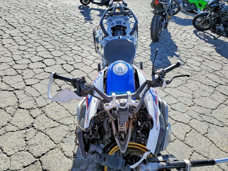 2020 BMW R 1250 VIN WB10J9306LZJ18113 COPART salvage auction — FRONT END, Other, sold $2,100 on 2026-08-20 (photo 5)