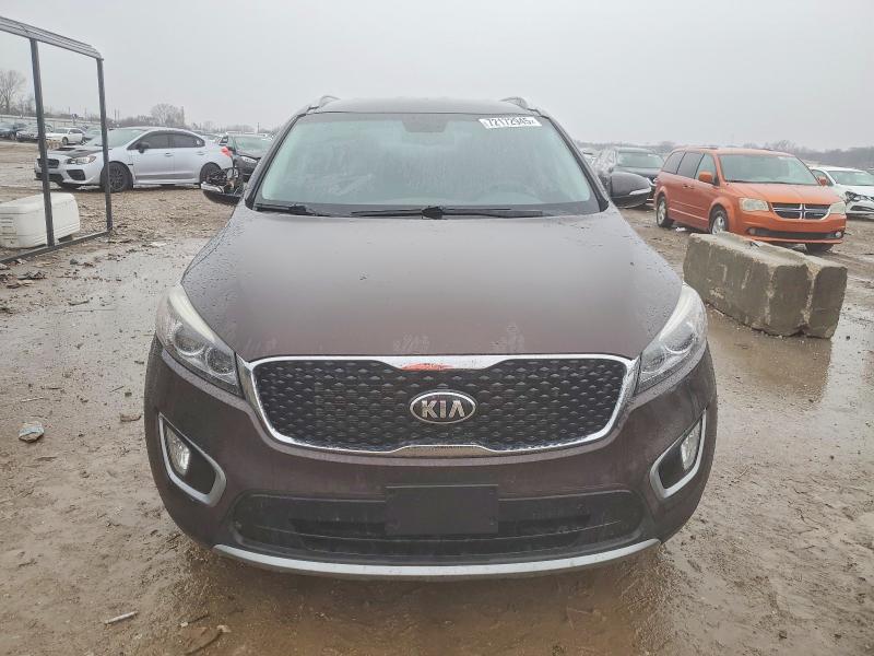 2017 Kia Sorento VIN 5XYPHDA52HG228600 COPART salvage auction — UNDERCARRIAGE, MO - SALVAGE CERTIFICATE OF TITLE, sold $2,450 on 2026-07-28 (photo 5)