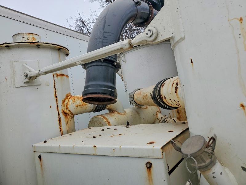 1999 International 2674 VIN 1HTGLATT2XH587155 COPART salvage auction — ROOF, Ok - Cert Of Title-Salvage, sold $4,800 on 2026-07-29 (photo 6)